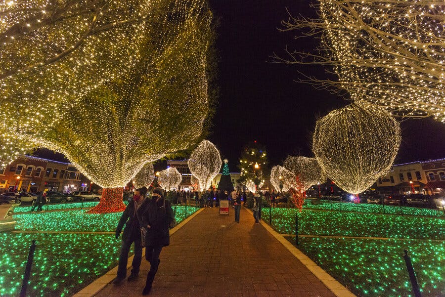 Mark Your Calendars Now For Upcoming Local Holiday Tree Lightings, Parades, Etc in Northwest Arkansas