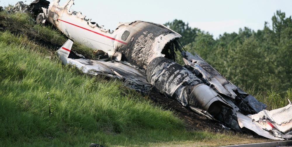 Travis Barker’s Miracle Survival – The 2008 Learjet Crash